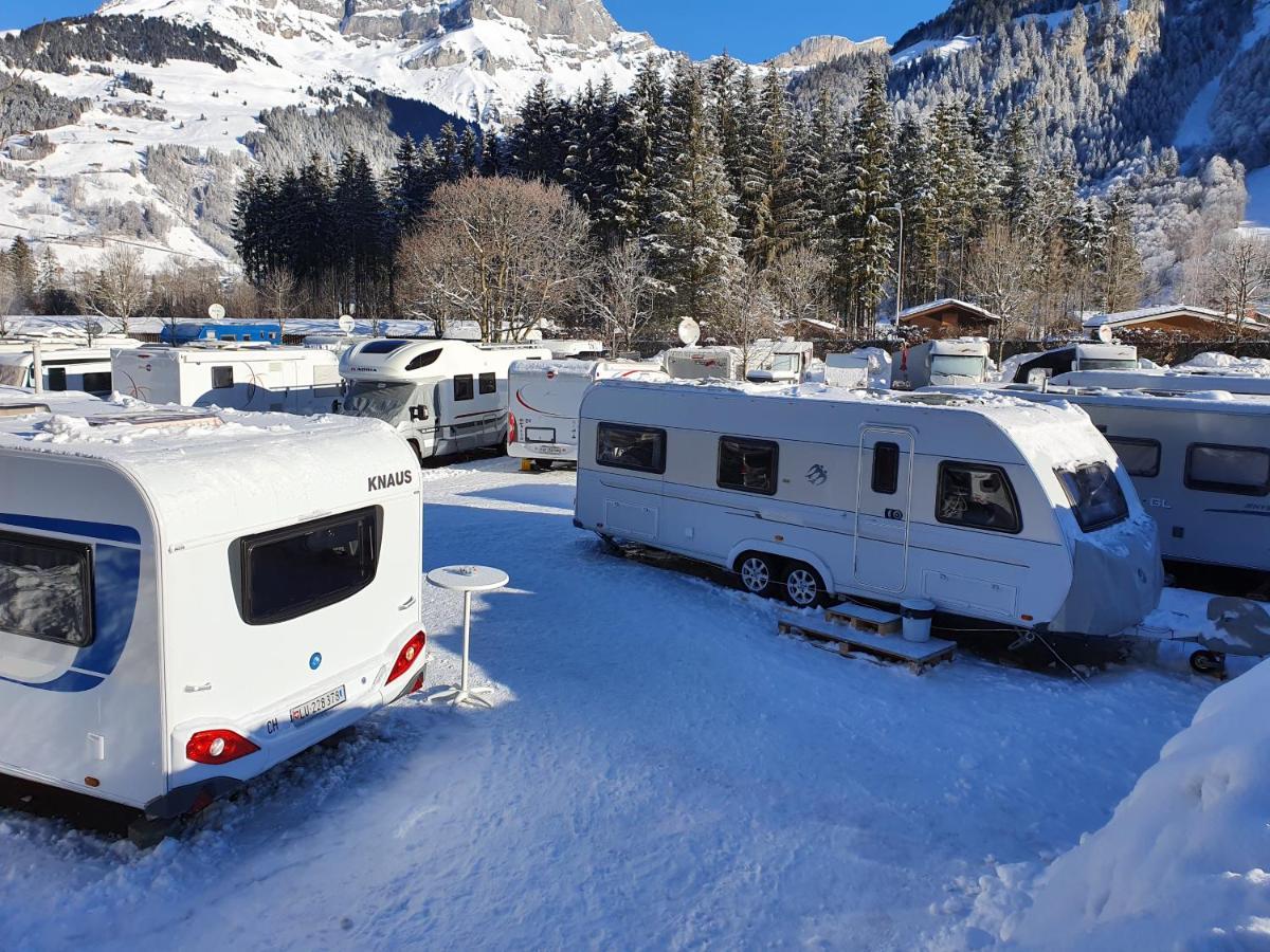 Alpenresort Eienwaeldli Camping Енгелберг Стая снимка