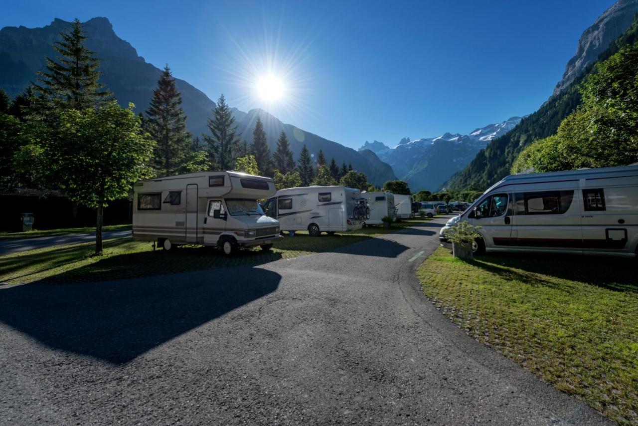 Alpenresort Eienwaeldli Camping Енгелберг Екстериор снимка